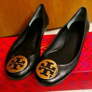 Tory Burch flats gold logo 🔥